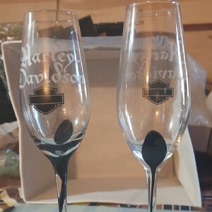 Harley-Davidson Black and Silver Champagne Glasses